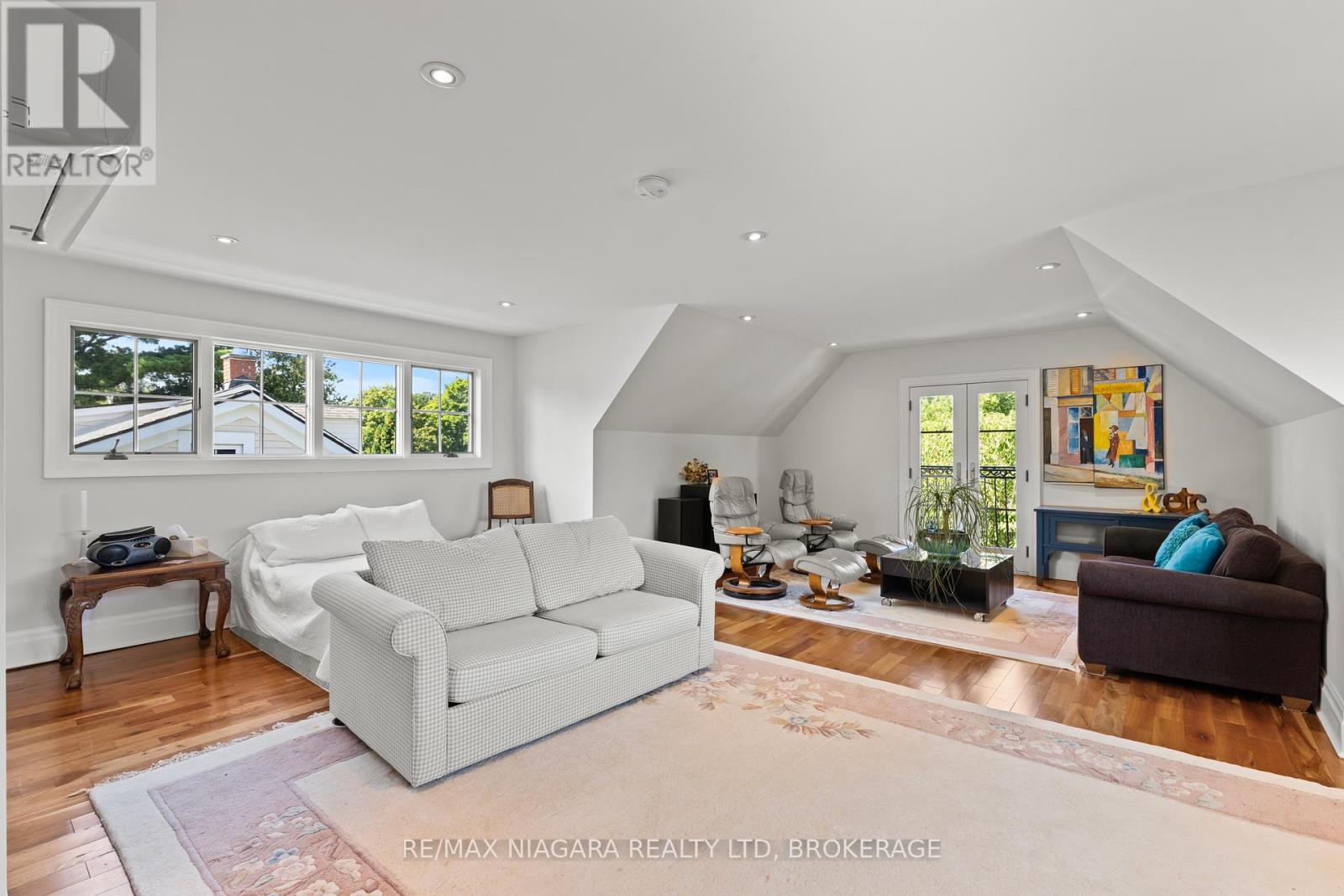 Photo 25 of 380 Nassau Street, Niagaraonthelake ON