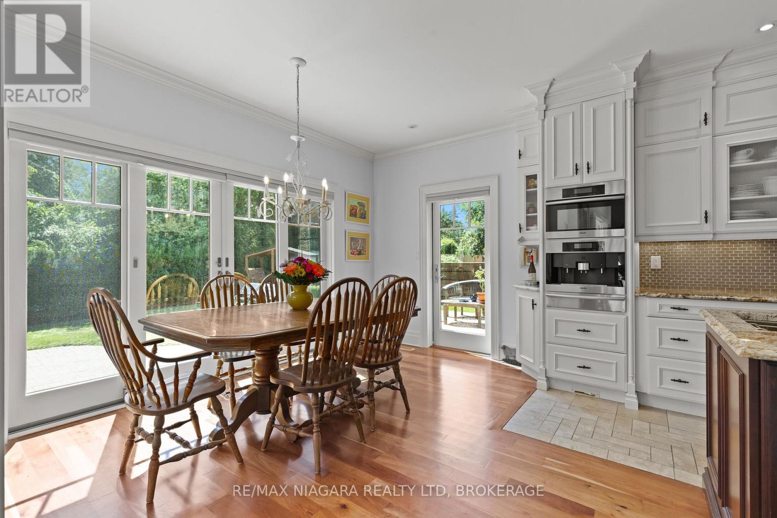 Photo 14 of 380 Nassau Street, Niagaraonthelake ON