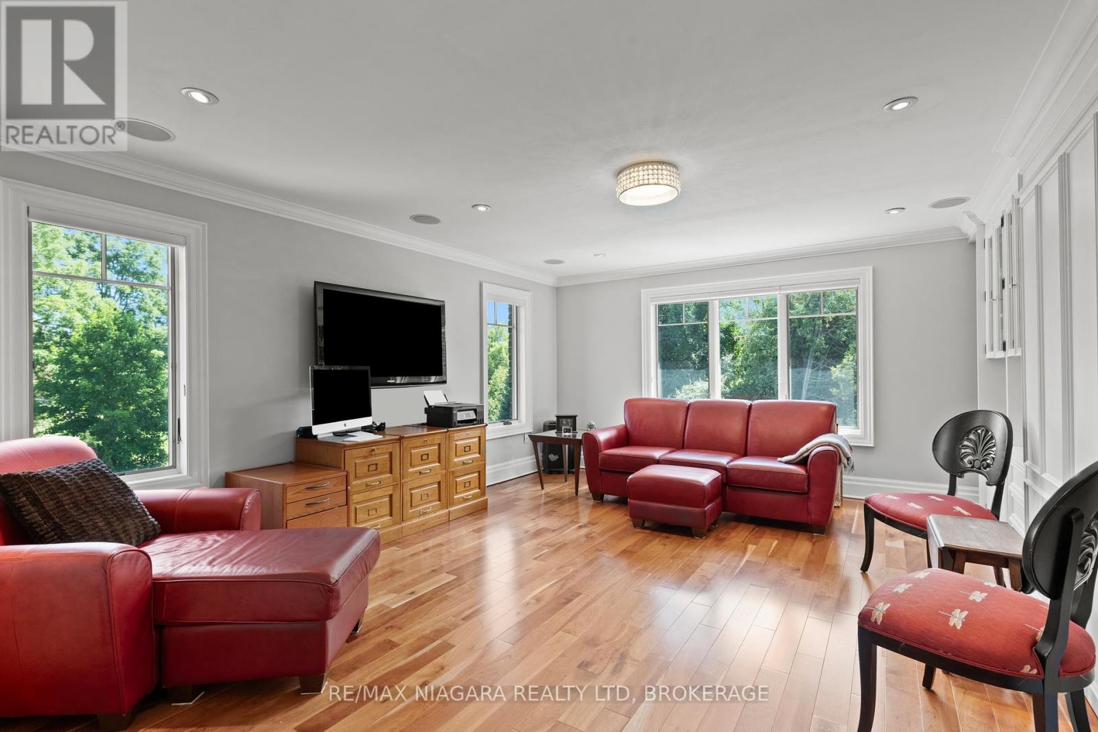 Photo 23 of 380 Nassau Street, Niagaraonthelake ON