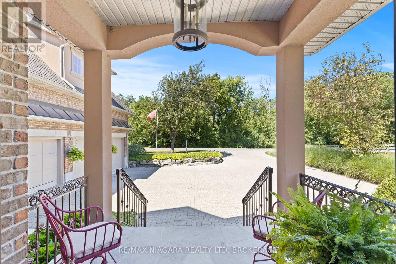 Photo 29 of 380 Nassau Street, Niagaraonthelake ON