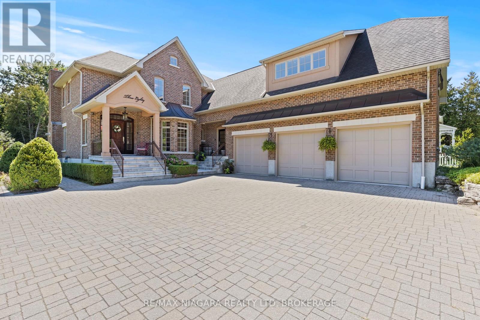 Photo 37 of 380 Nassau Street, Niagaraonthelake ON