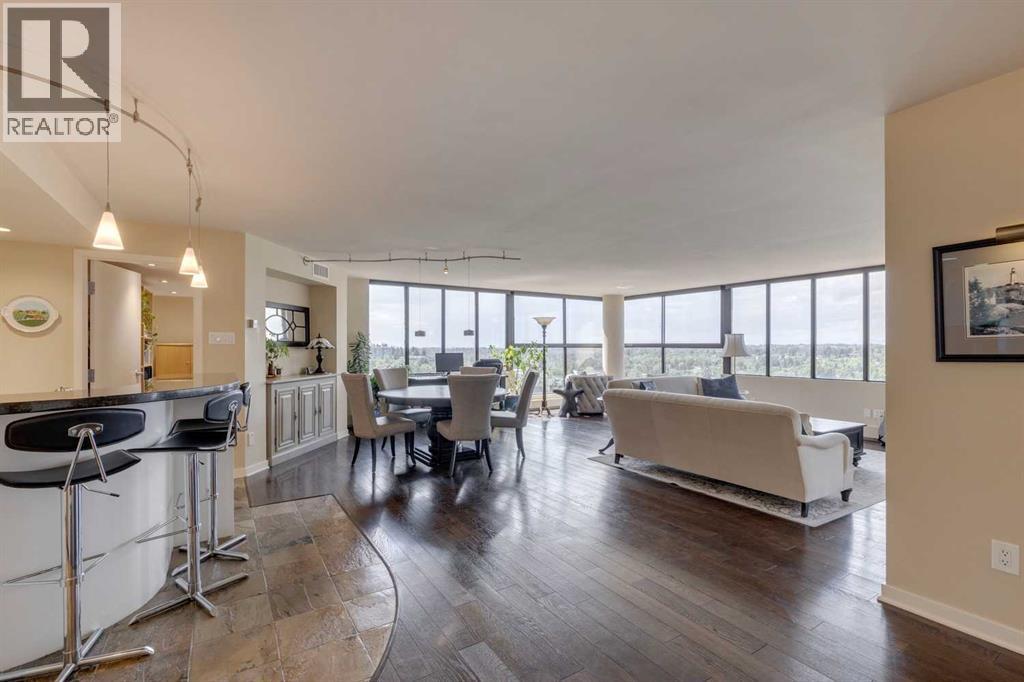 Single Family House for Sale in    Avenue SW Mission Calgary 