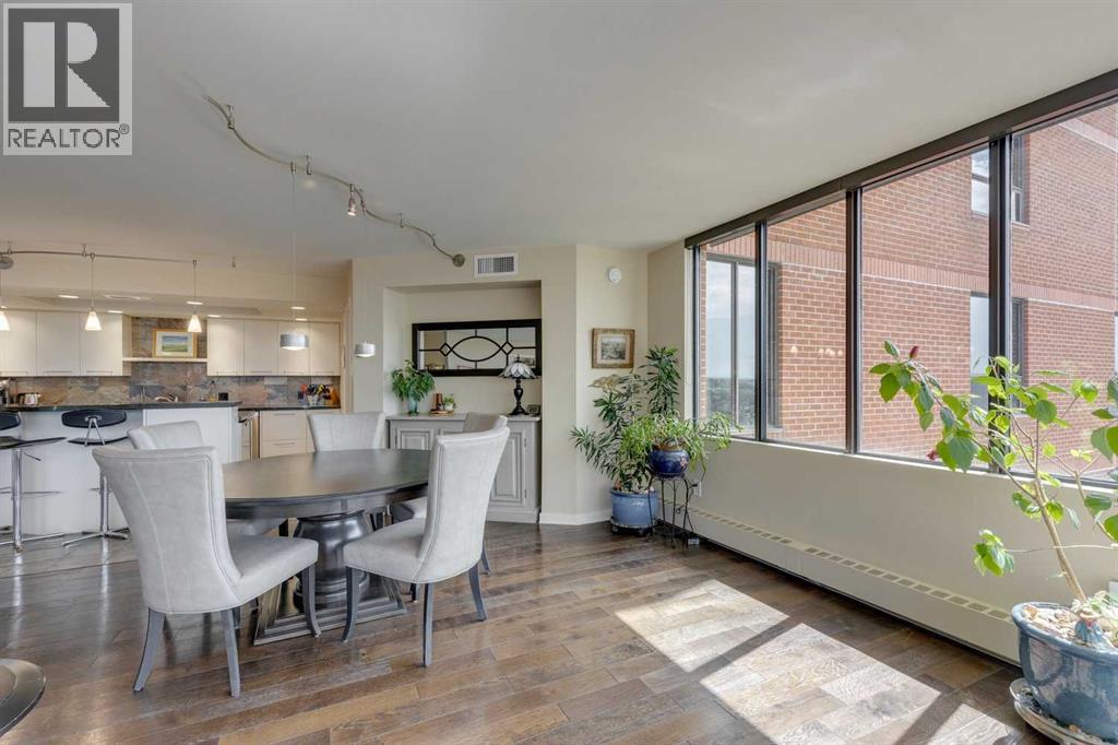 Single Family House for Sale in    Avenue SW Mission Calgary 