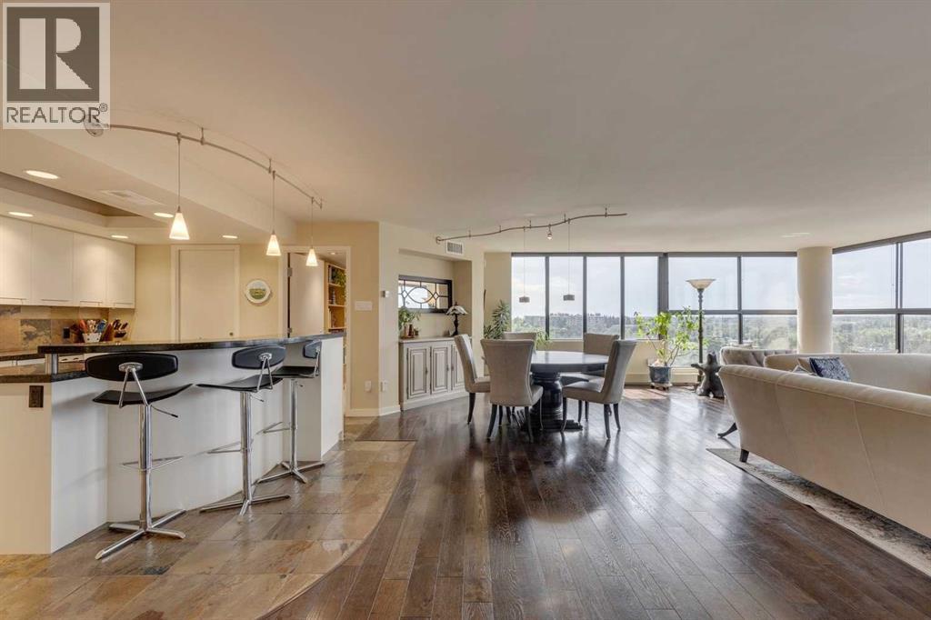 Single Family House for Sale in    Avenue SW Mission Calgary 