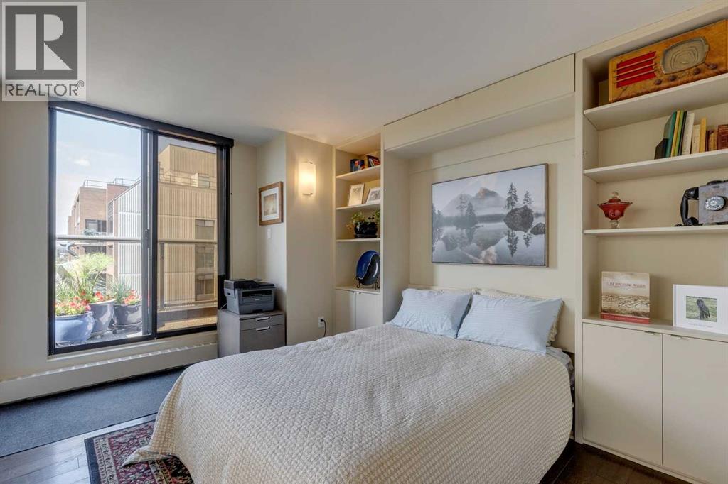 Single Family House for Sale in    Avenue SW Mission Calgary 