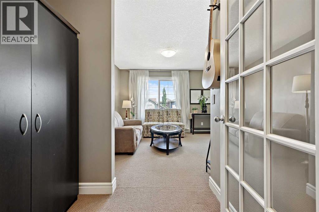 Single Family House for Sale in  Everglen Crescent SW Evergreen Calgary 