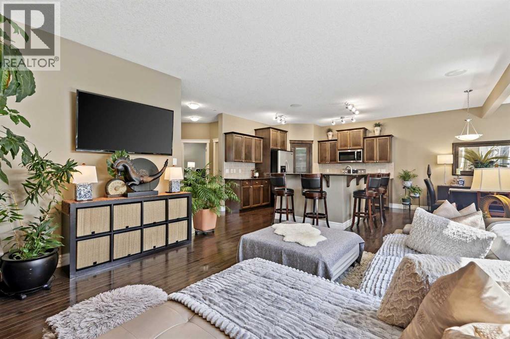 Single Family House for Sale in  Everglen Crescent SW Evergreen Calgary 