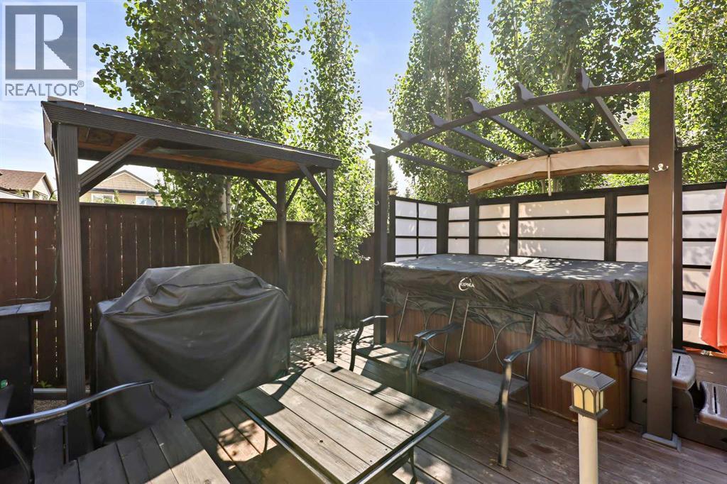 Single Family House for Sale in  Everglen Crescent SW Evergreen Calgary 