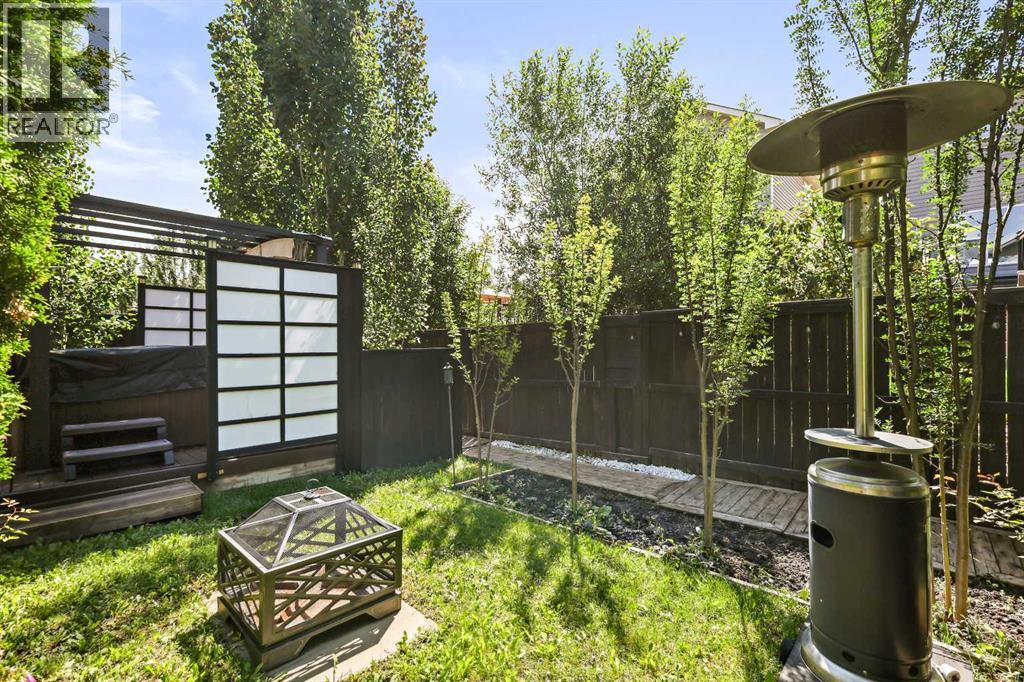 Single Family House for Sale in  Everglen Crescent SW Evergreen Calgary 