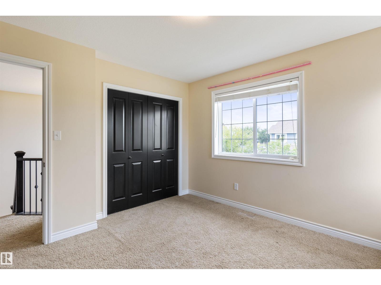 Photo 23 of 10416 99 St, Morinville AB