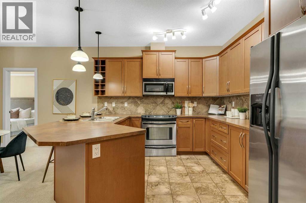 Single Family House for Sale in   Aspenmont Heights SW Aspen Woods Calgary 