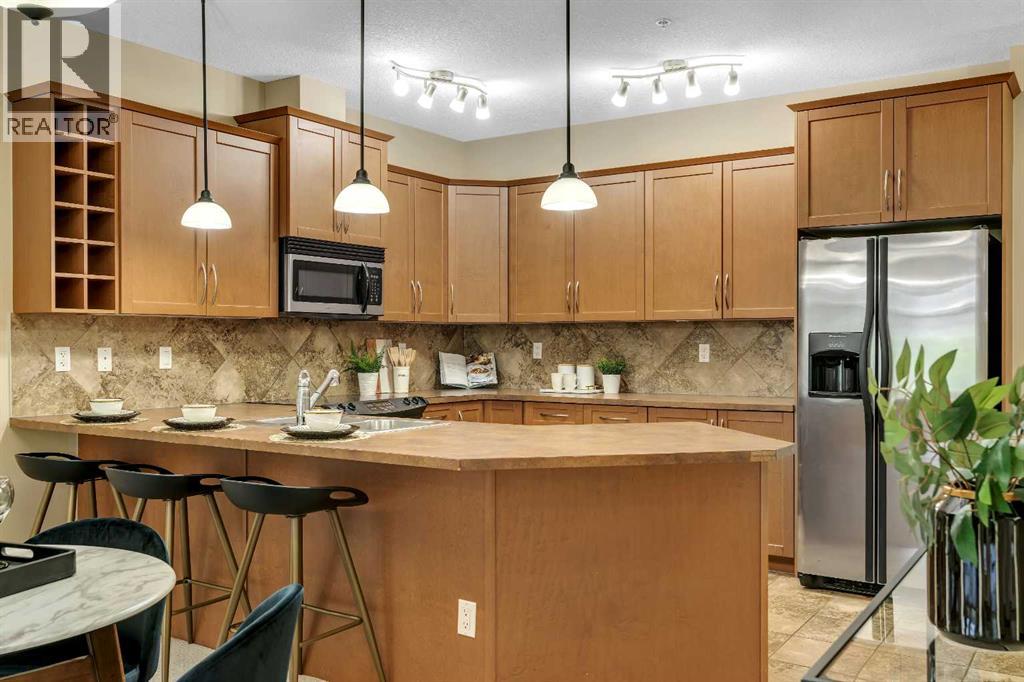 Single Family House for Sale in   Aspenmont Heights SW Aspen Woods Calgary 