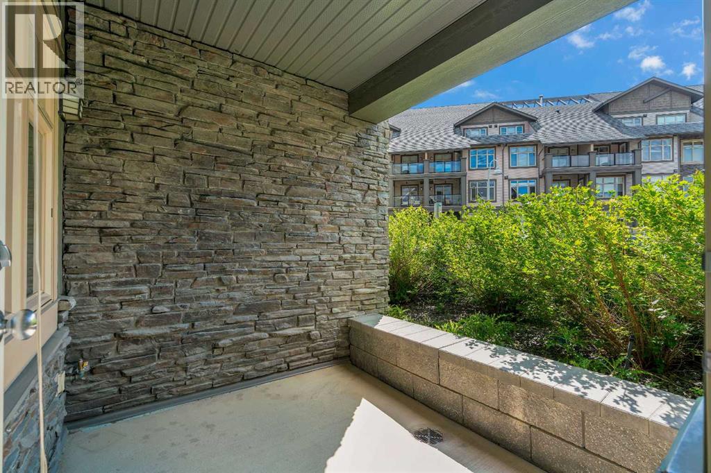 Single Family House for Sale in   Aspenmont Heights SW Aspen Woods Calgary 