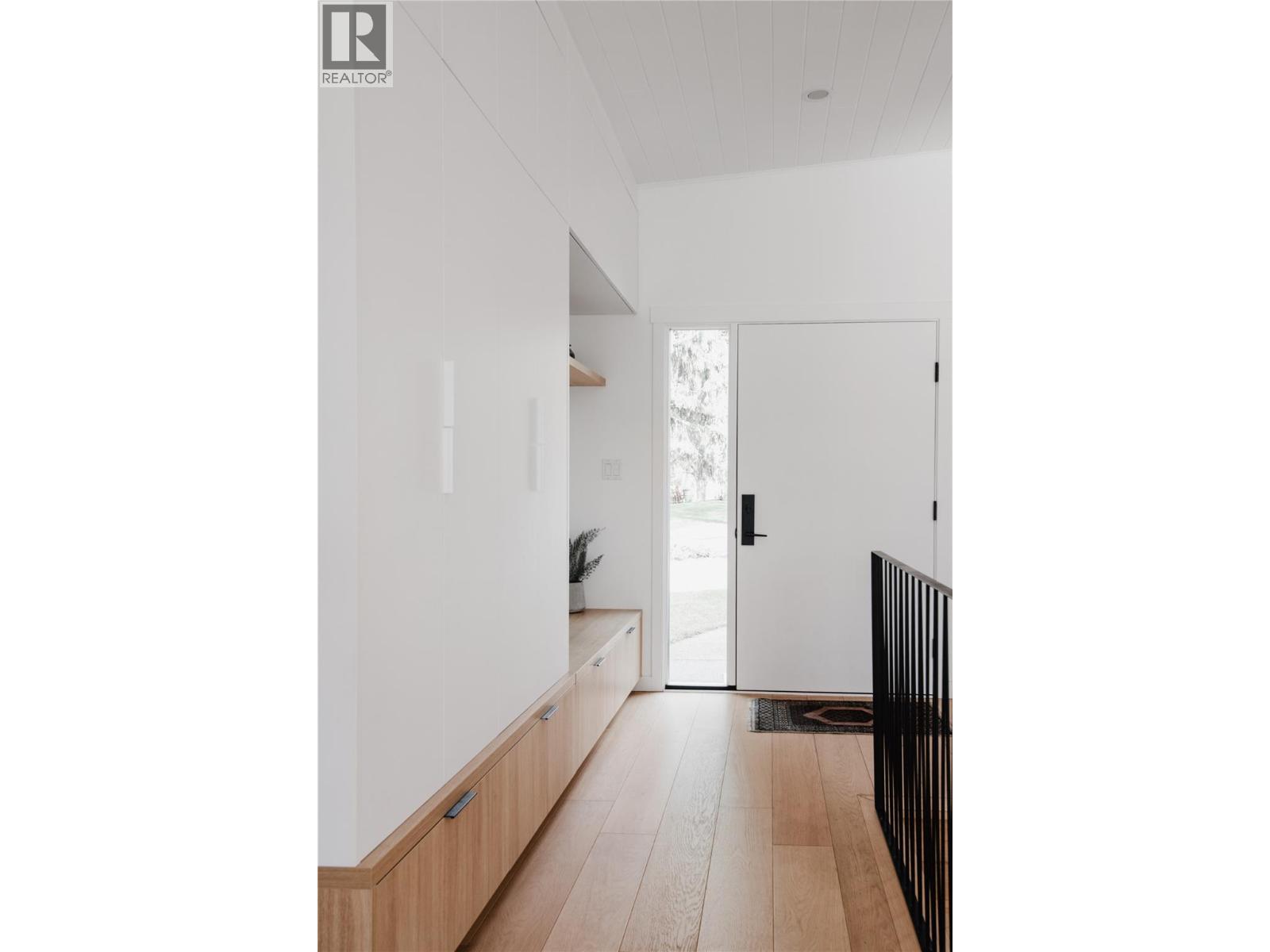 7200 Wyatt Way, Vernon