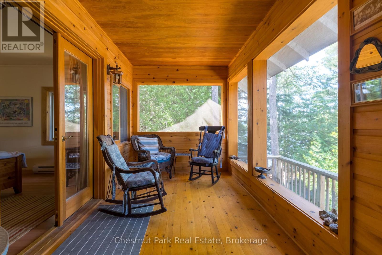 Photo 21 of 26 Taylor Island 26 Lm, Gravenhurst ON