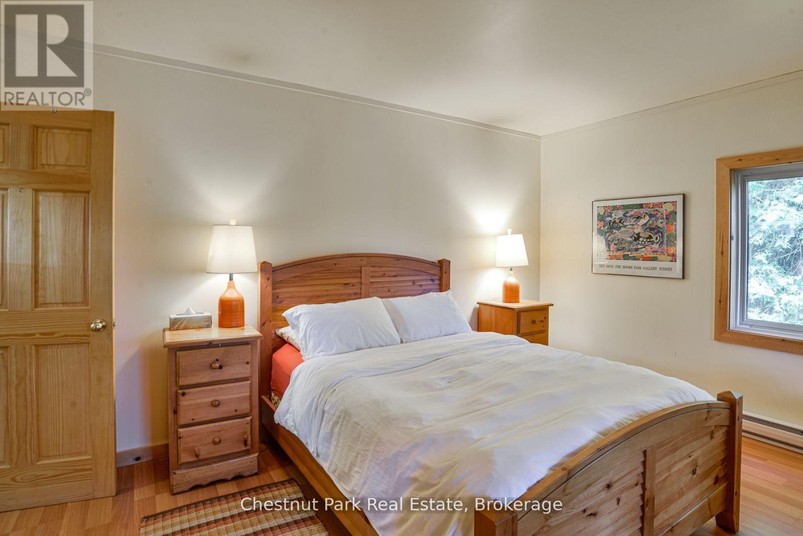 Photo 10 of 26 Taylor Island 26 Lm, Gravenhurst ON