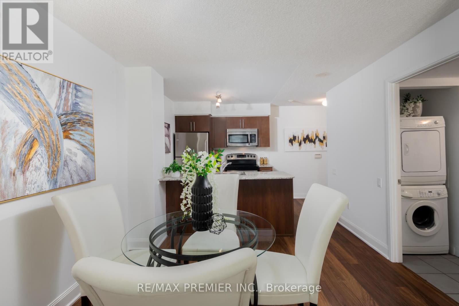 Photo 19 of 1512 2191 Yonge Street, Toronto ON