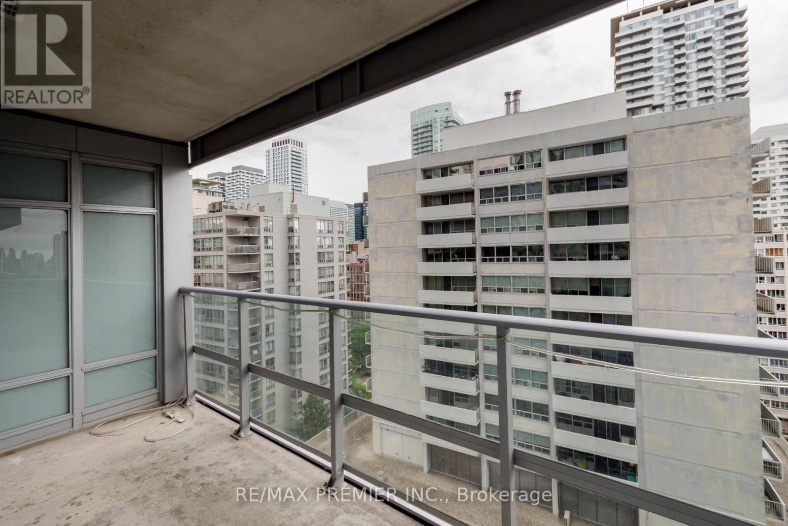 Photo 35 of 1512 2191 Yonge Street, Toronto ON