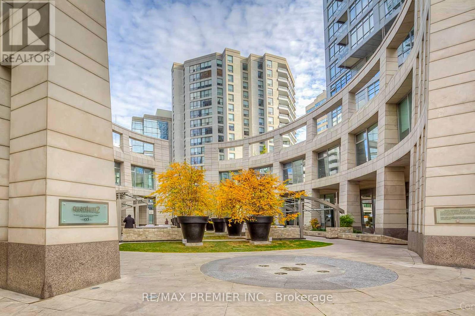 Photo 12 of 1512 2191 Yonge Street, Toronto ON