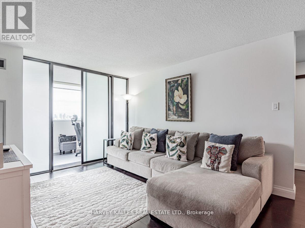 Photo 5 of 1408 133 Torresdale Avenue, Toronto ON