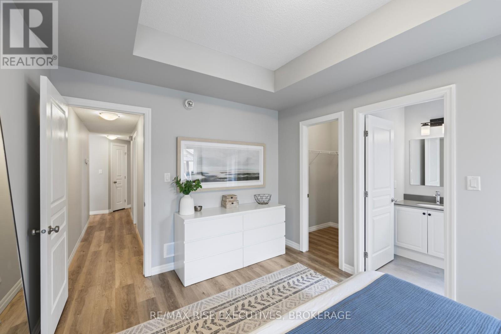 Photo 14 of 941 Edward Riley Drive, Kingston ON