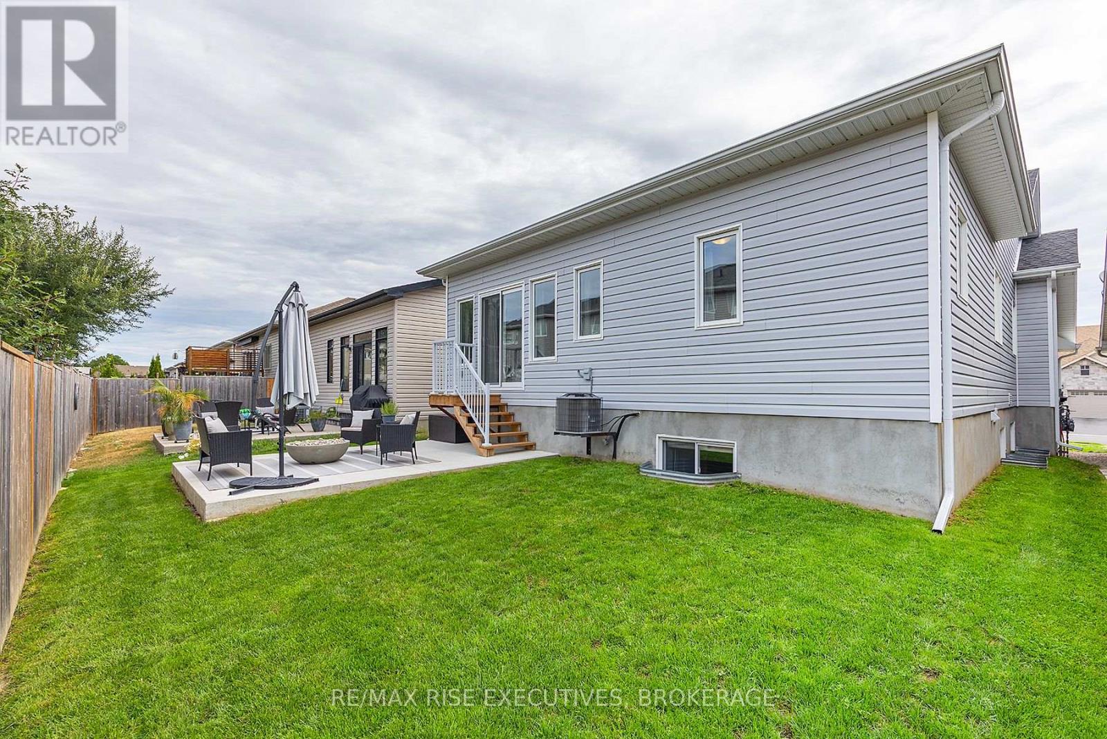 Photo 41 of 941 Edward Riley Drive, Kingston ON