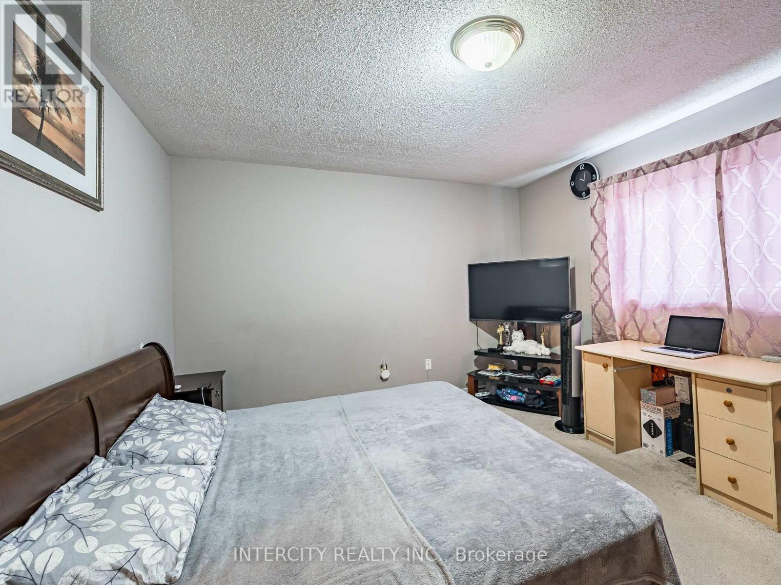 Photo 26 of 8 Wedgewood Place, Vaughan ON
