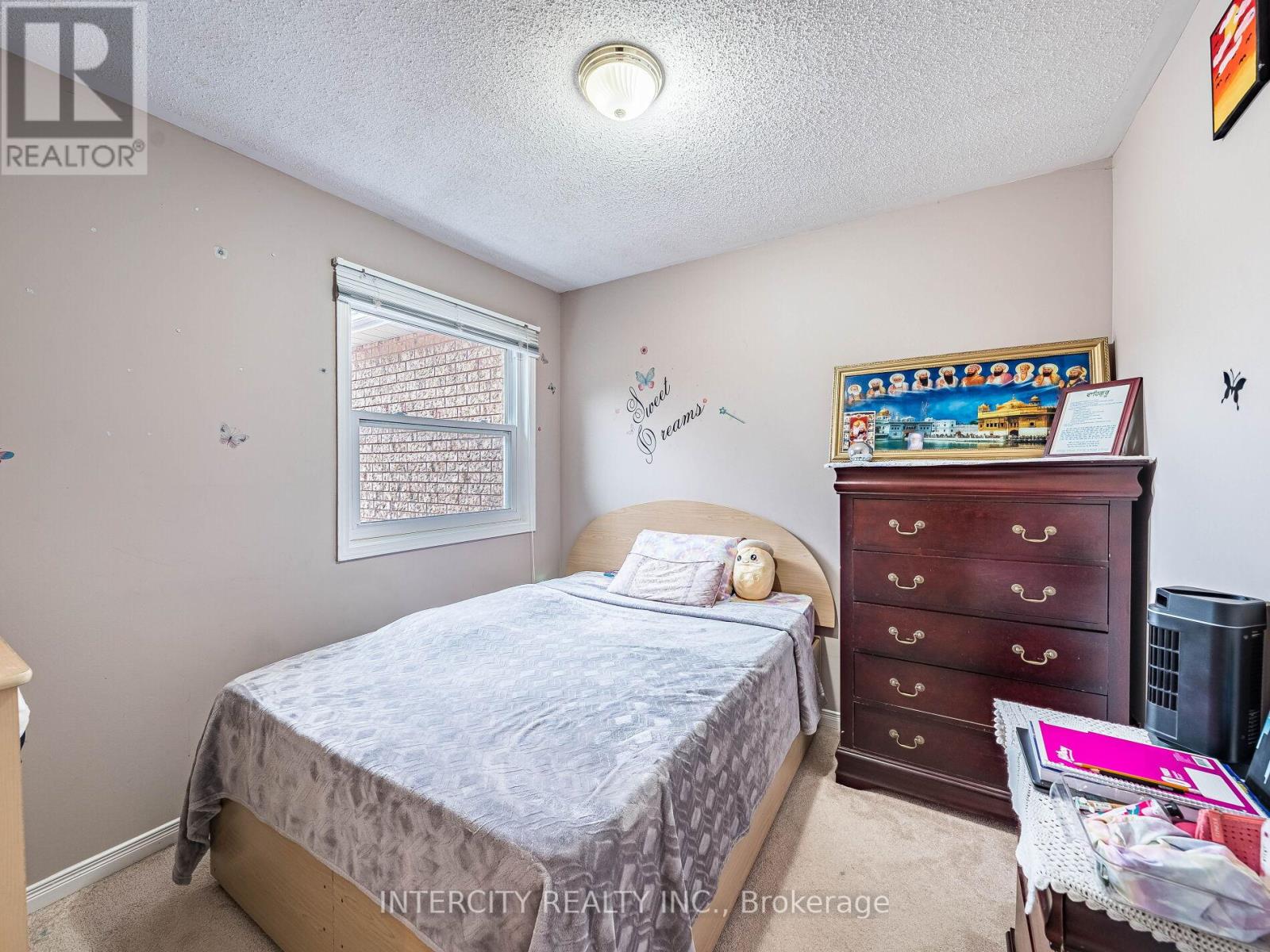 Photo 35 of 8 Wedgewood Place, Vaughan ON