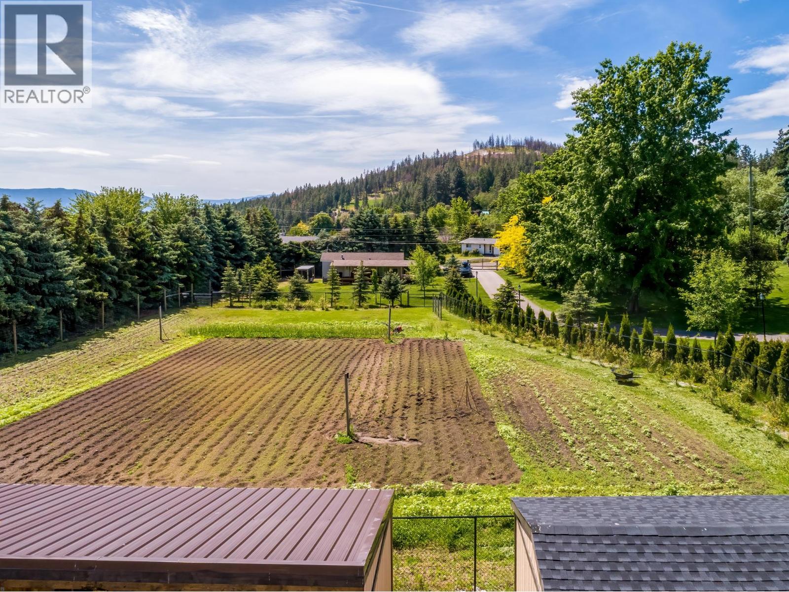 2132 Monte Carlo Road, Lake Country