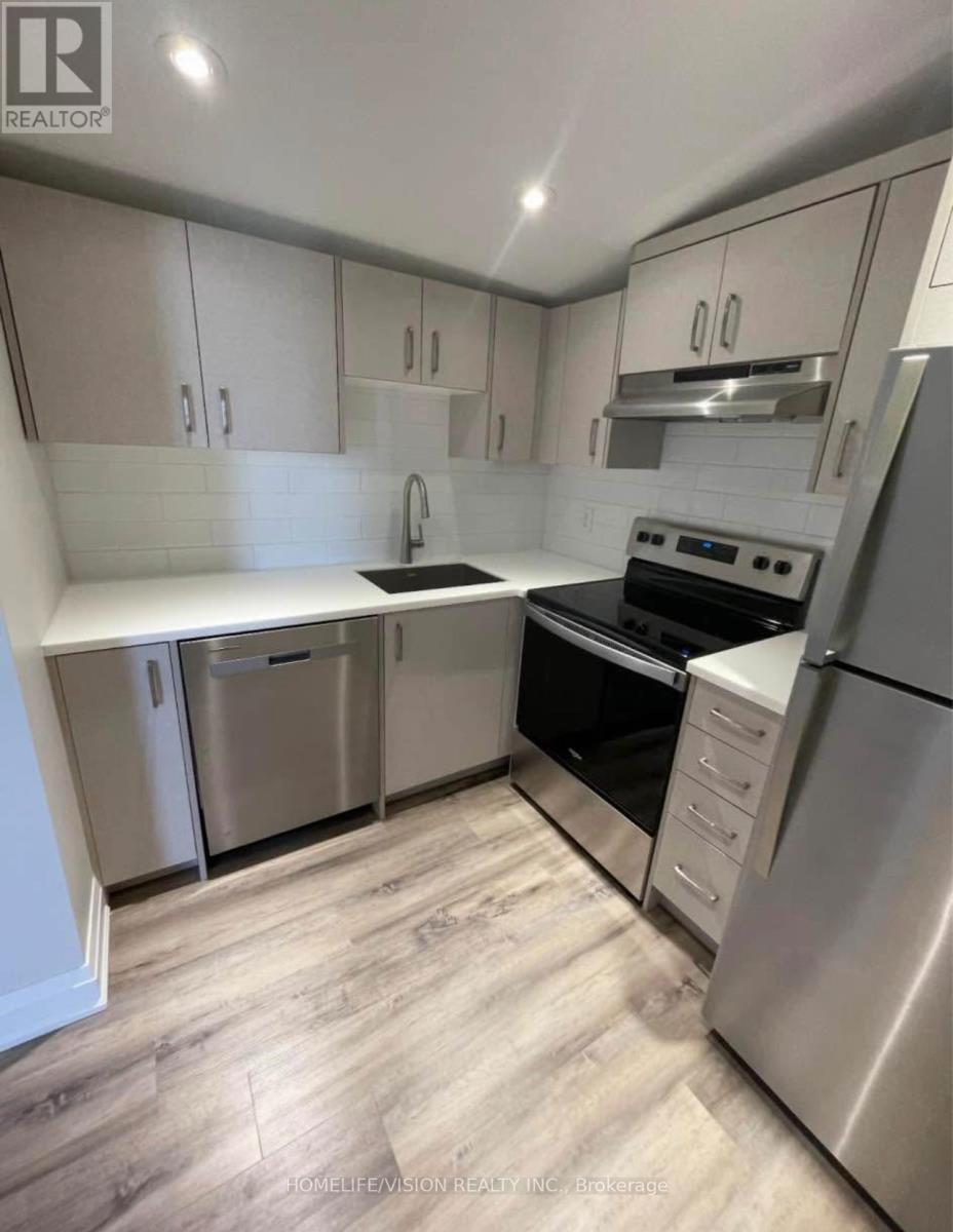 Photo 4 of 6273 Yonge Street, Innisfil ON