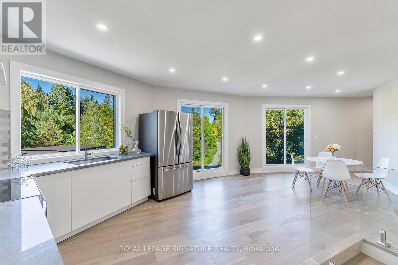 Photo 19 of 21375 Brock Road, Georgina ON