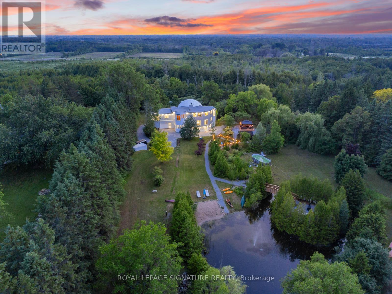 Photo 5 of 21375 Brock Road, Georgina ON