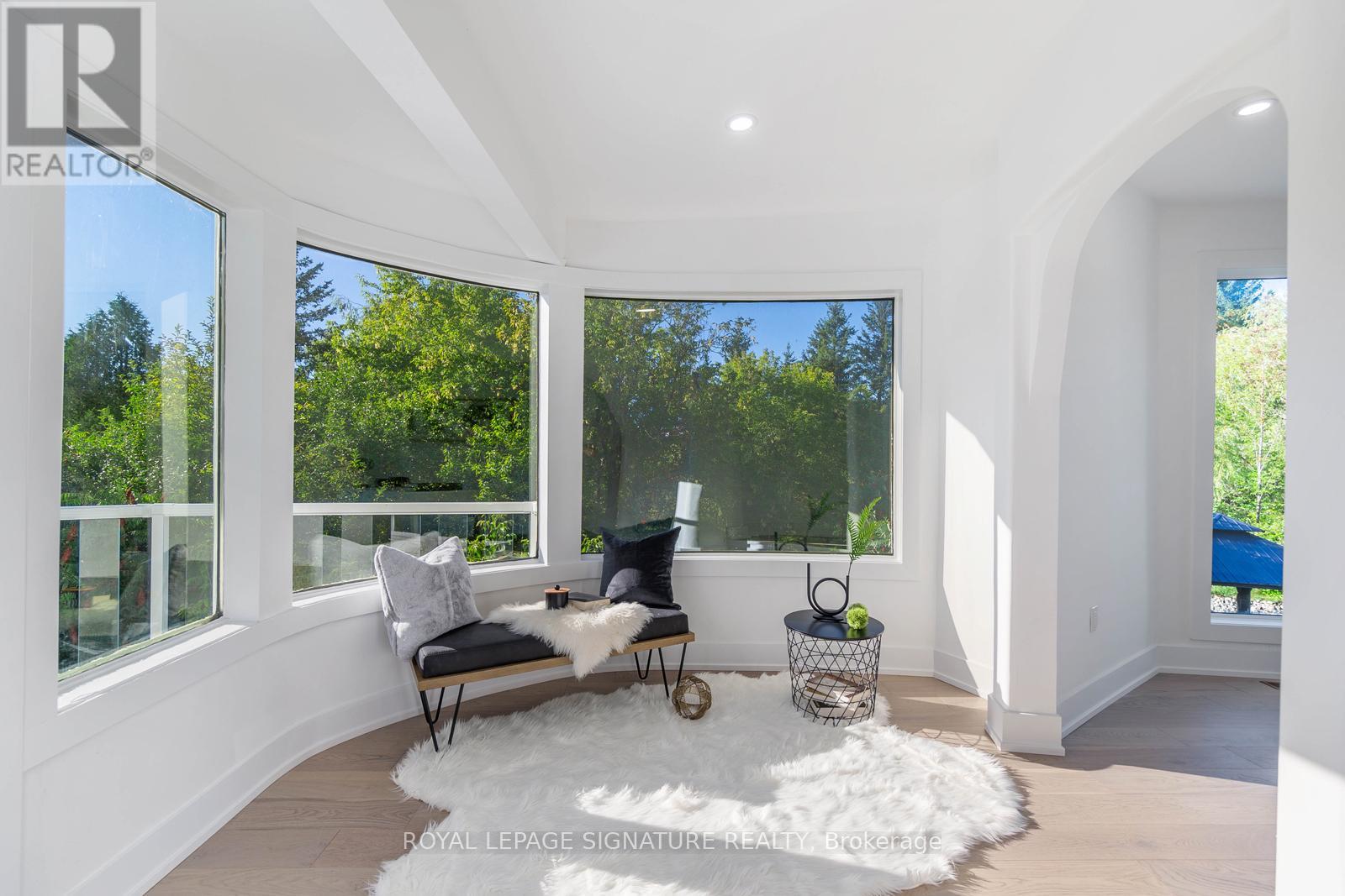 Photo 13 of 21375 Brock Road, Georgina ON