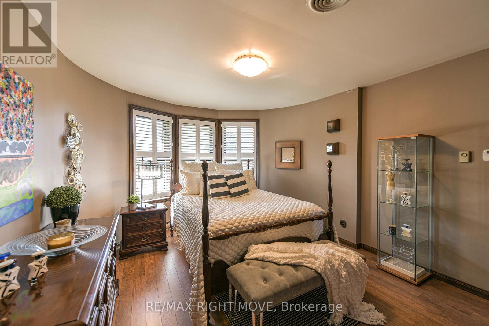 Photo 32 of 759 Broadview Avenue, Orillia ON