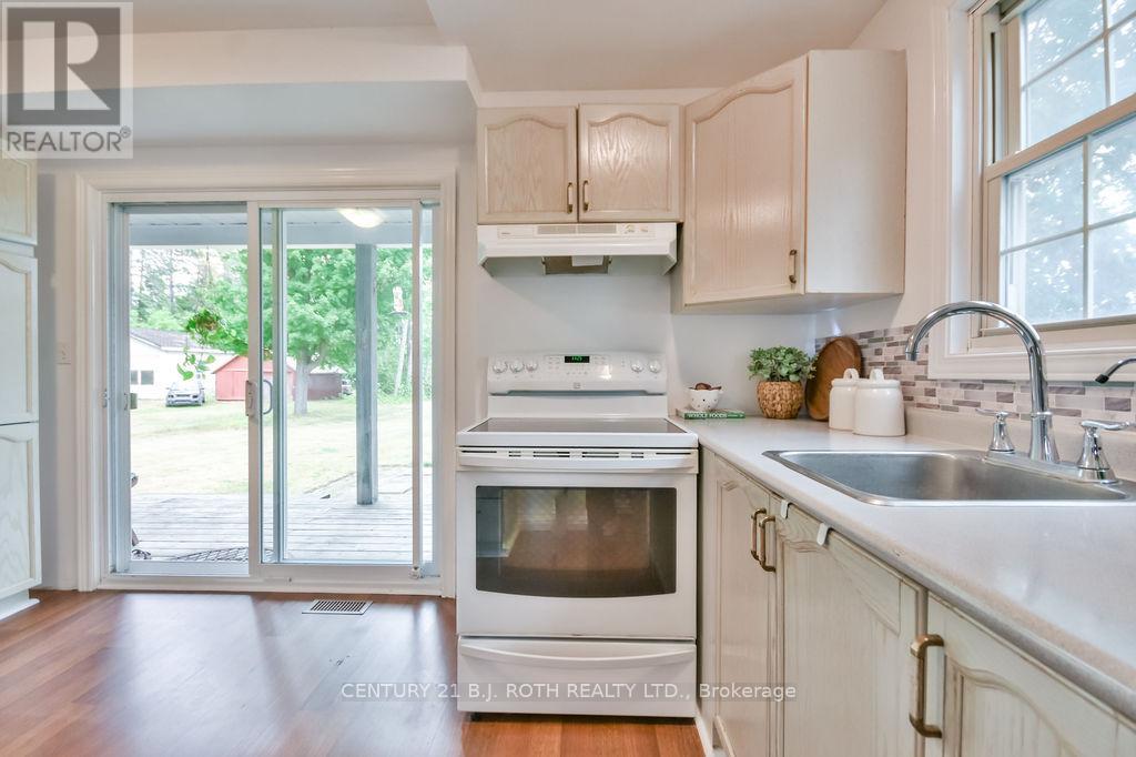 Photo 11 of 1143 Bayfield Street, Springwater ON