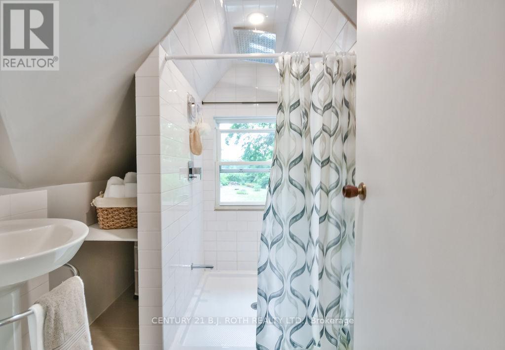 Photo 22 of 1143 Bayfield Street, Springwater ON