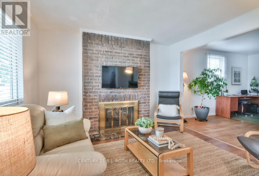 Photo 6 of 1143 Bayfield Street, Springwater ON
