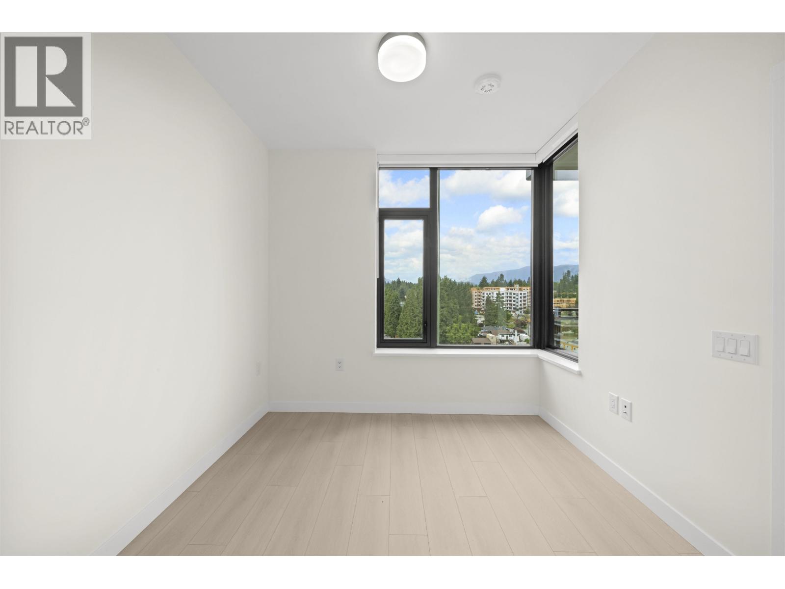 Photo 6 of 906 626 Claremont Street, Coquitlam BC