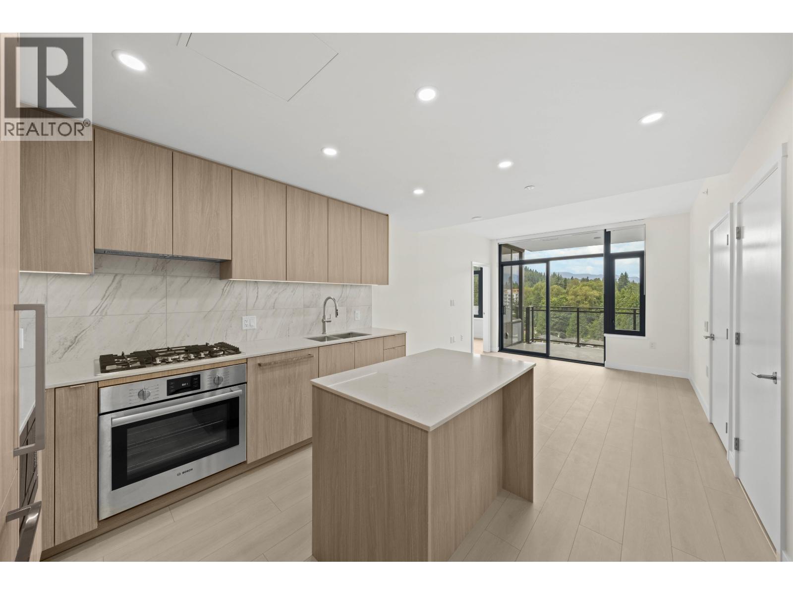 Photo 19 of 906 626 Claremont Street, Coquitlam BC