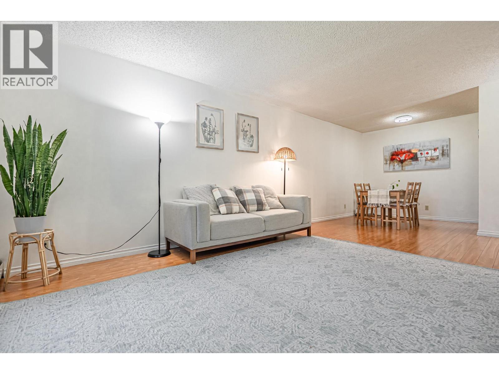 Photo 2 of 203 5471 Arcadia Road, Richmond BC