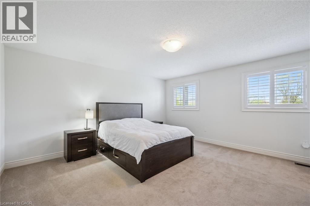 Photo 18 of 29 Riverwalk Drive, Hamilton ON