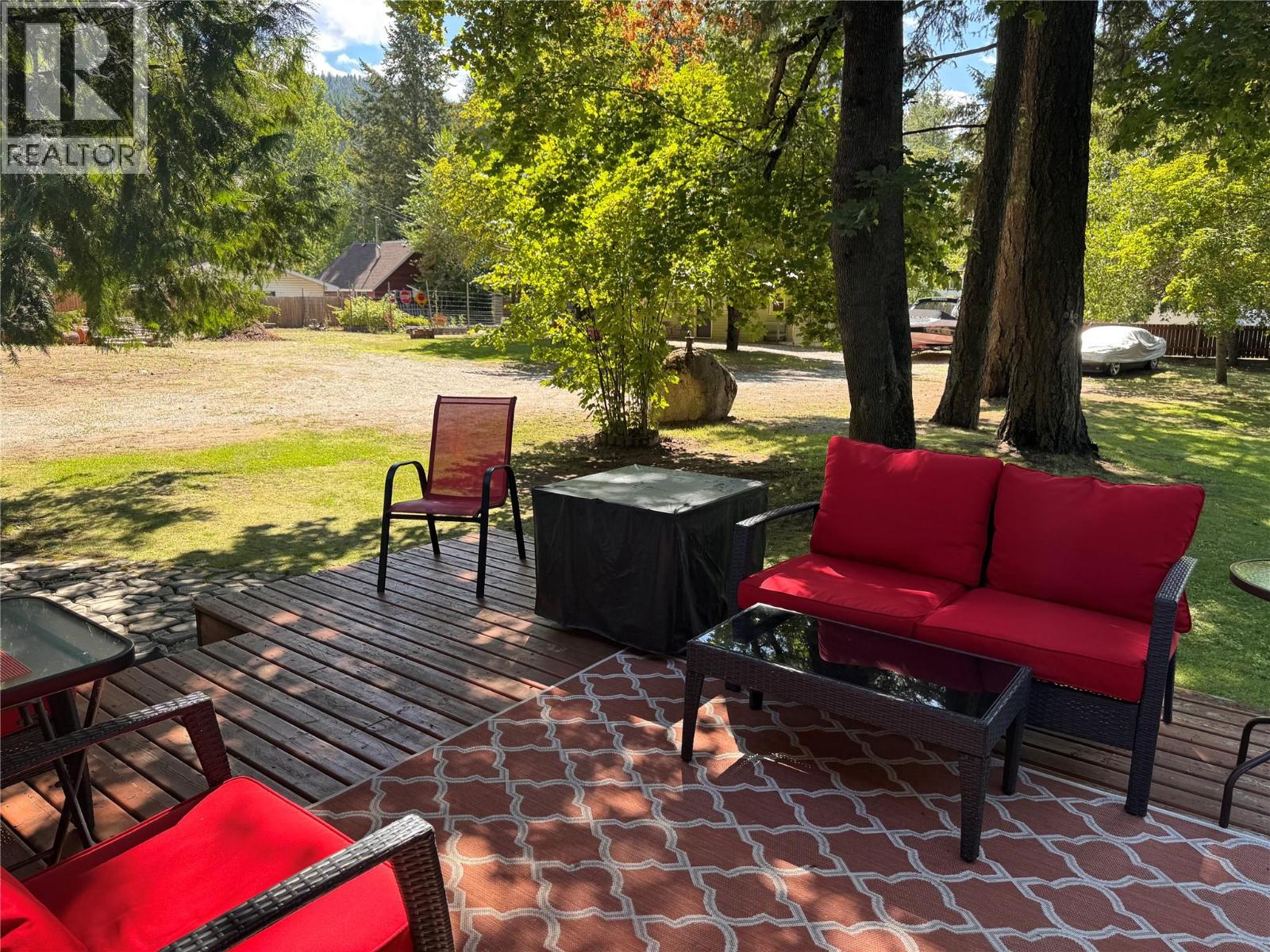 9&11 KINGSLEY Road, Christina Lake