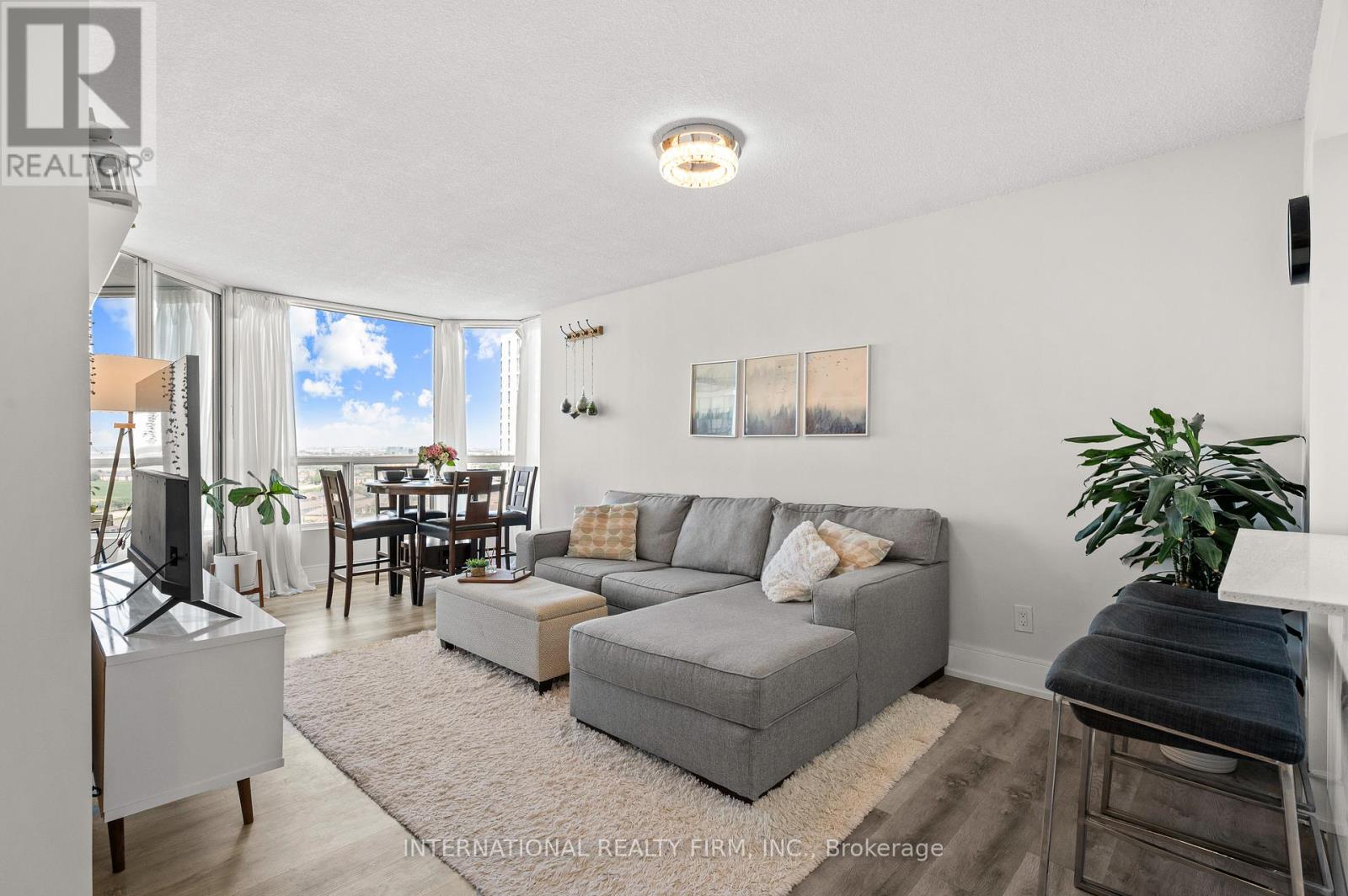 Photo 25 of 1612 4460 Tucana Court, Mississauga ON