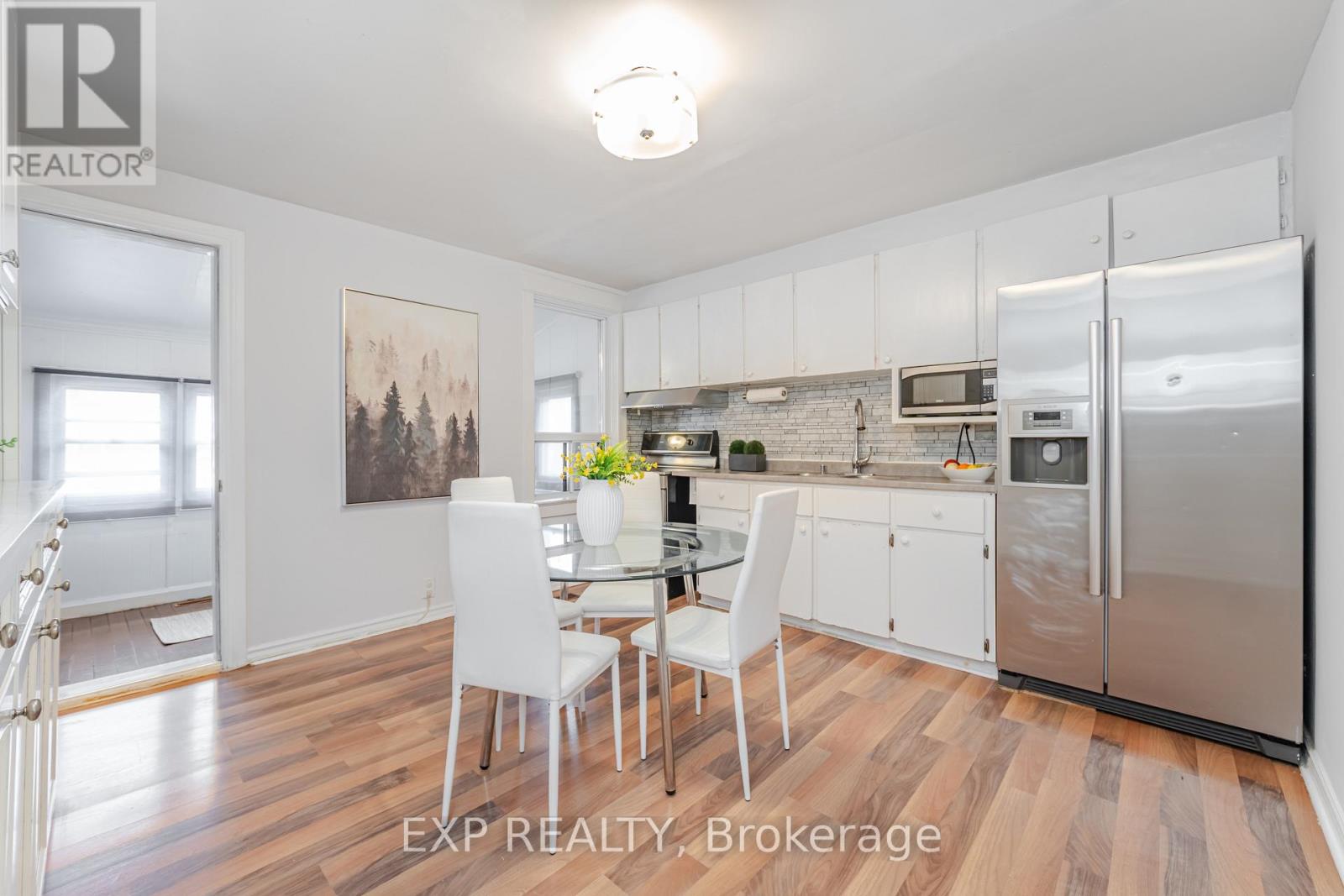 Photo 11 of 214 Silverthorn Avenue, Toronto ON