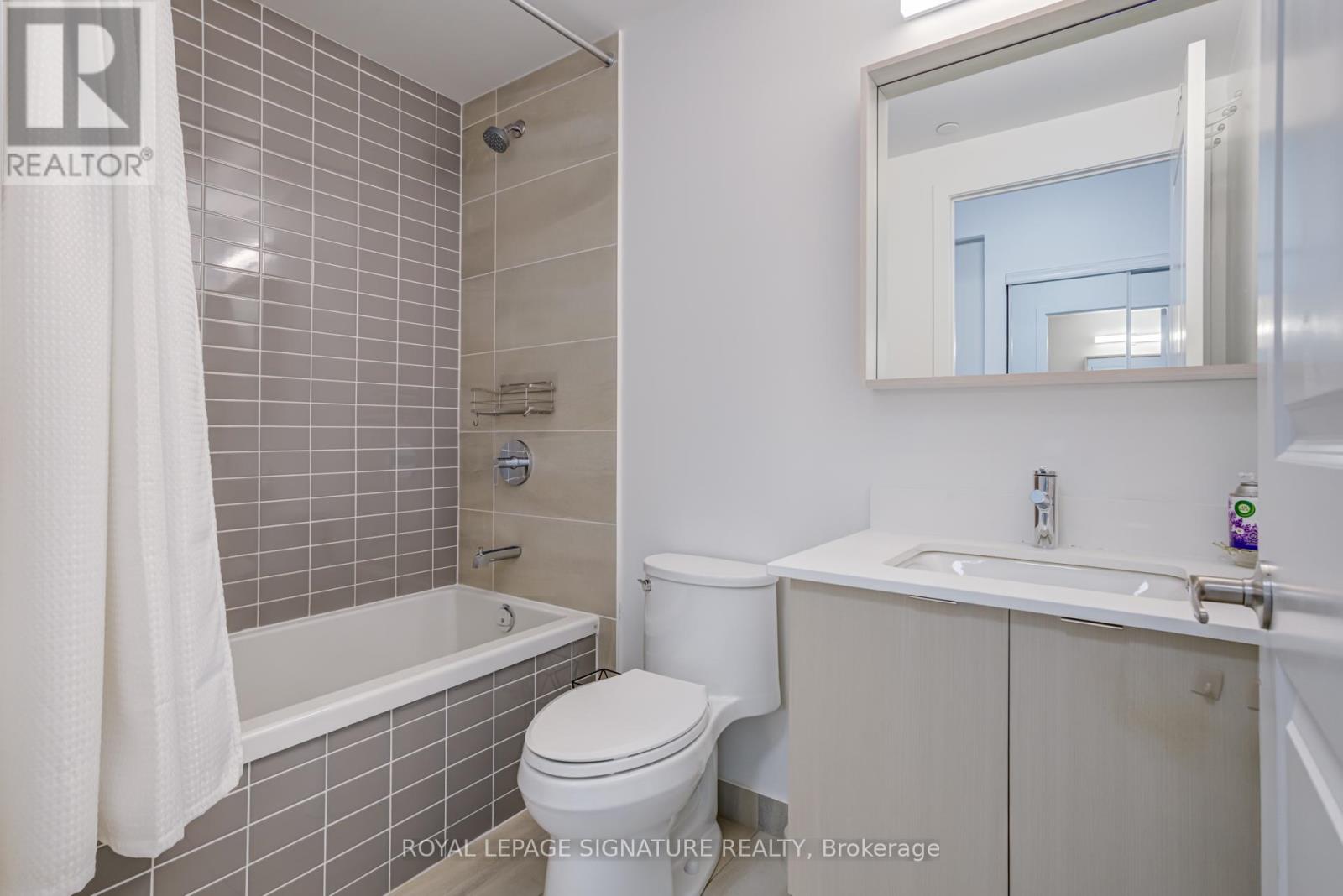 Photo 14 of 1901 B 4655 Metcalfe Avenue, Mississauga ON