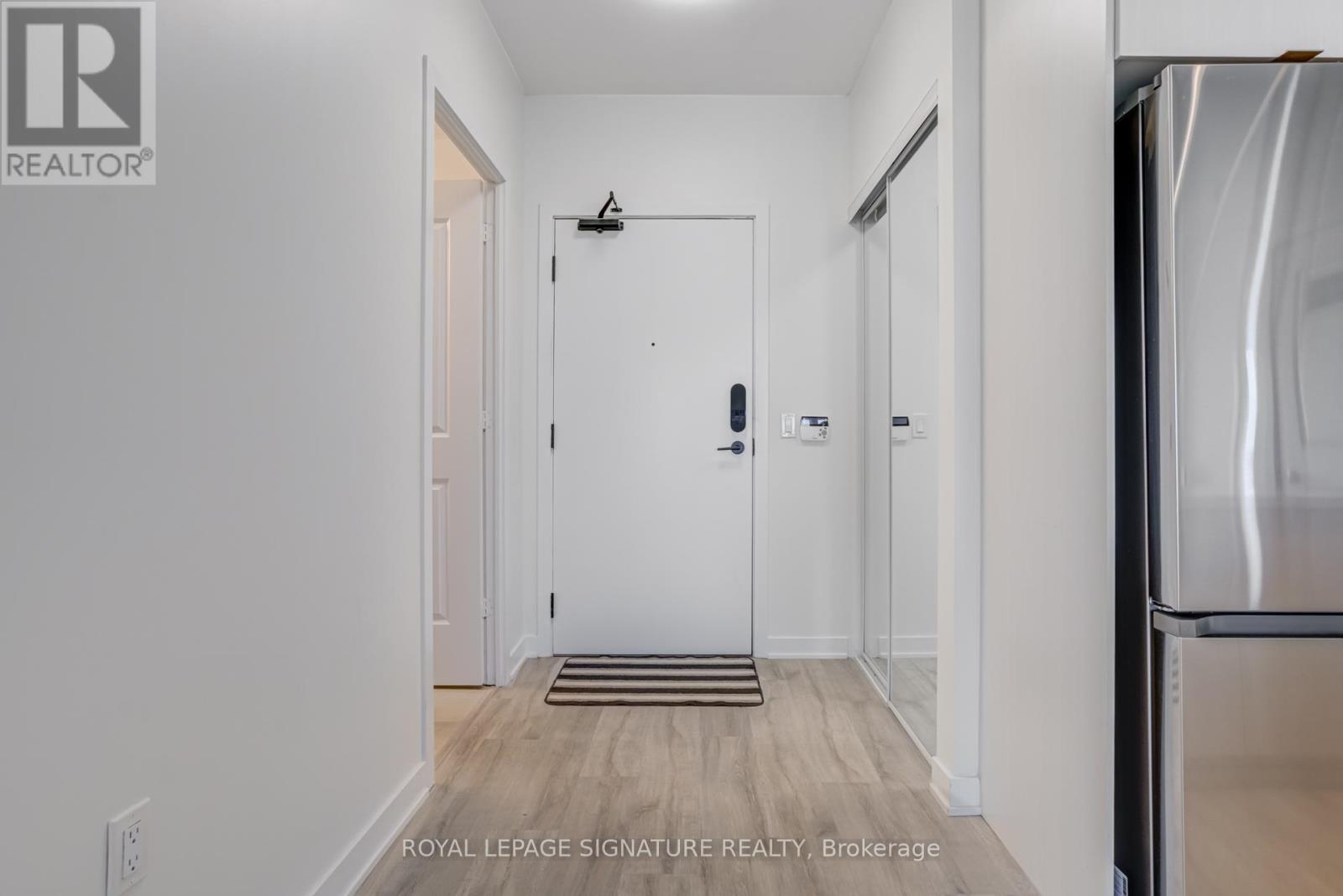Photo 7 of 1901 B 4655 Metcalfe Avenue, Mississauga ON