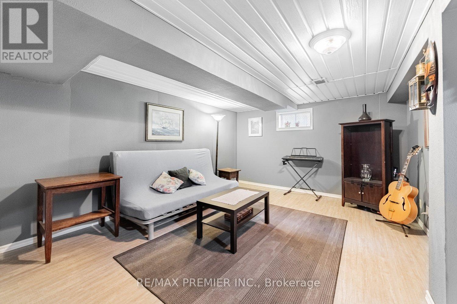 Photo 28 of 32 Genthorn Avenue, Toronto ON