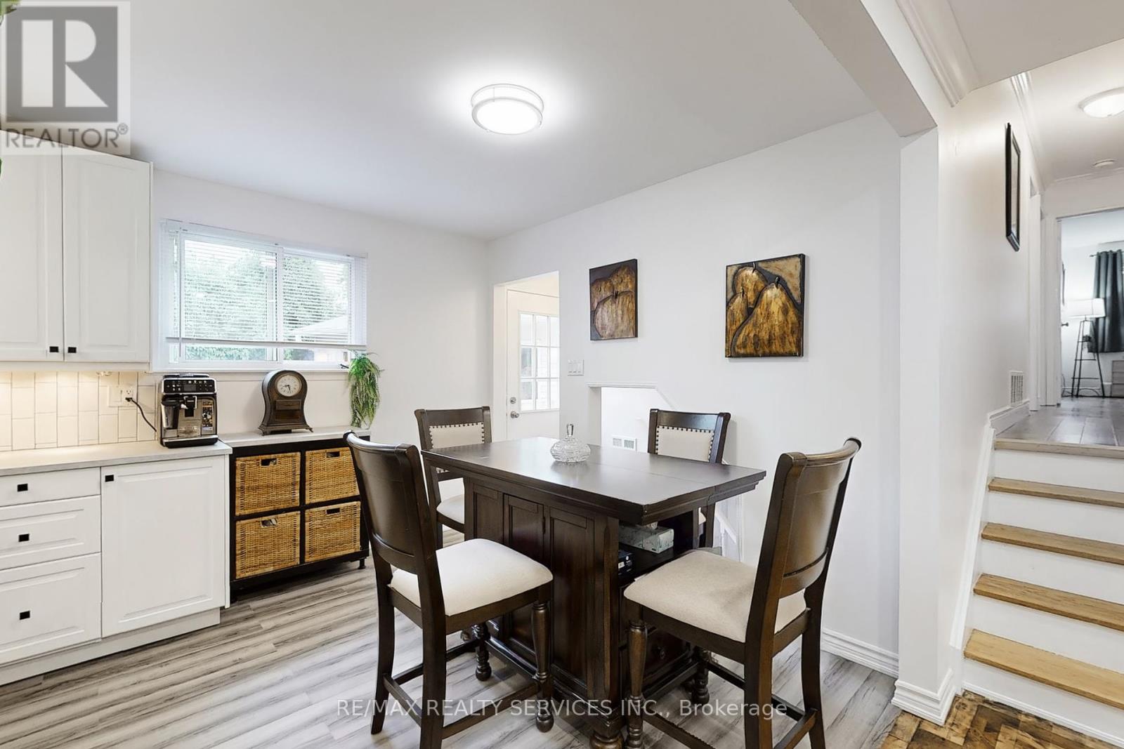 Photo 14 of 10 Minton Place, Brampton ON