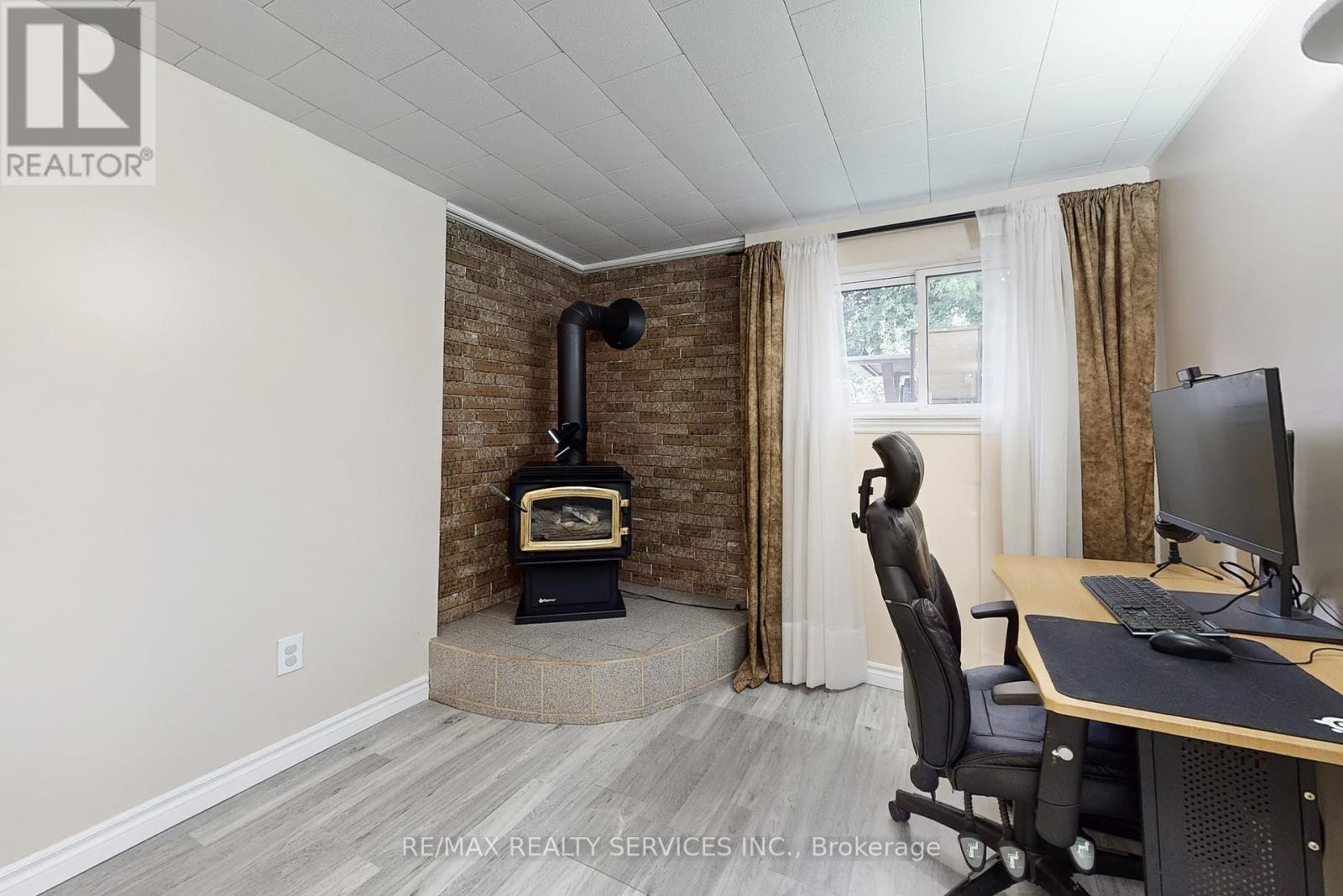 Photo 29 of 10 Minton Place, Brampton ON