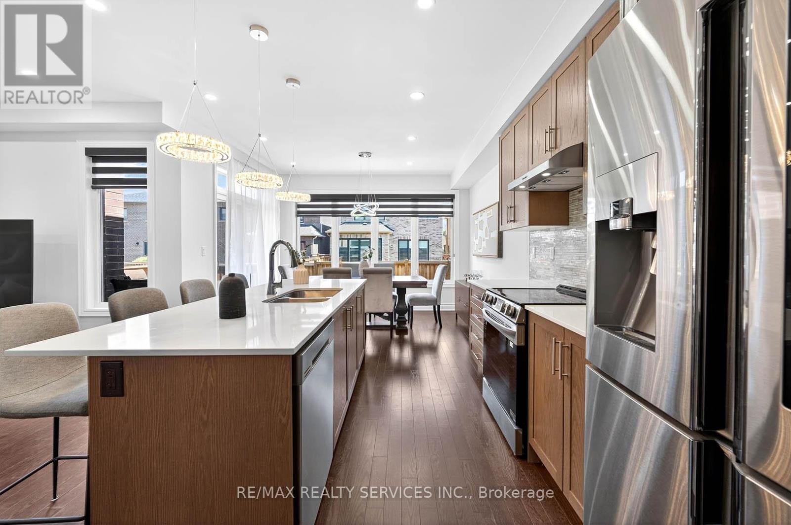 Photo 13 of 16 Workgreen Park Way, Brampton ON